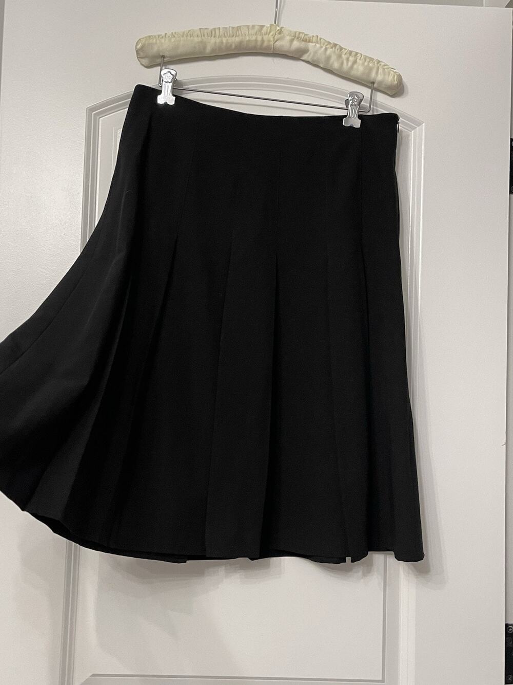 Larry Levine Skirt Size 8 Black Pleated Schoolgirl Y2K Dark Academia Officecore